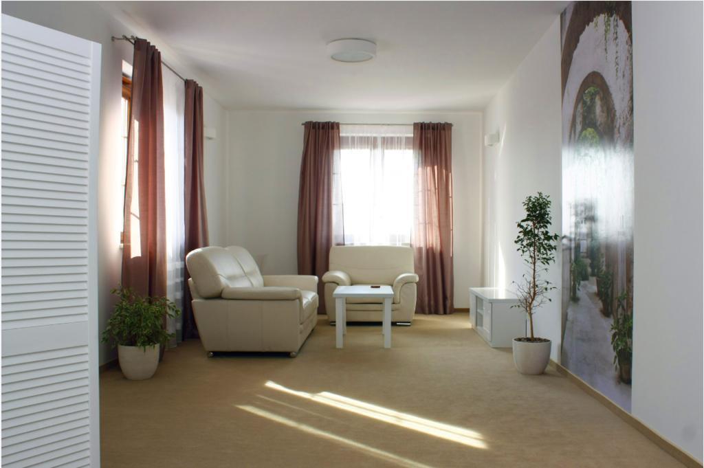 Krobia Hotel Ambasada מראה חיצוני תמונה